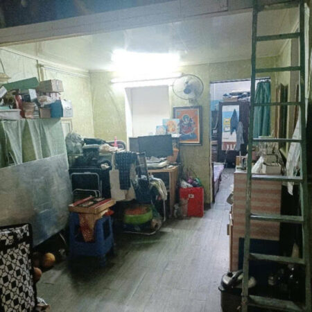 Bán nhà Phố Hào Nam, Trung tâm Đống Đa, 5m ô tô, 50mx2T, Giá: 9.2 Tỷ.