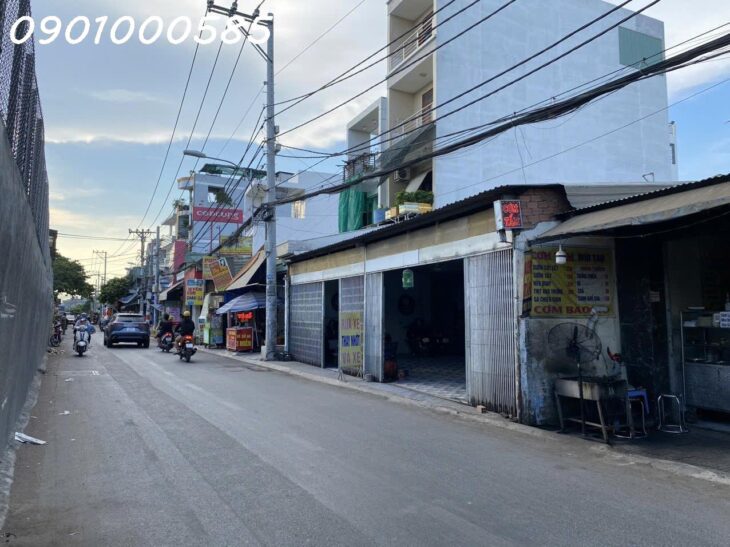 NHÀ MỚI ĐẸP, GẦN ĐƯỜNG XE HƠI. 2 tầng, 28m2, 2PN, Thạnh Lộc 27, Q.12 – 2 tỷ 450 triệu.