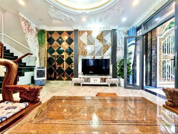 Nhà hẻm xe hơi 2177 Huỳnh Tấn Phát, 4 tầng, 6.5 tỷ