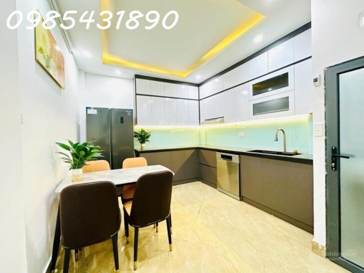 Bán nhà 5 tầng full thiết kế bên trong xịn, số đẹp, Ngõ 276 Đại Từ, H.Mai HN, DT35m2 x5 tầng giá
