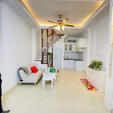 Bán nhà Khương Trung, Thanh Xuân, Trung tâm Q. Thanh Xuân, DTSD 28m2, chỉ 4.38 tỷ