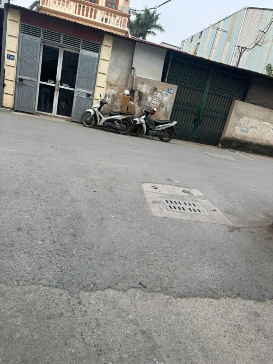 Bán nhà Cấp 4 Đặng Vũ Hỷ- Phân Lô- Ô tô -40m2 nhỉnh 6 tỷ(Thương lượng)