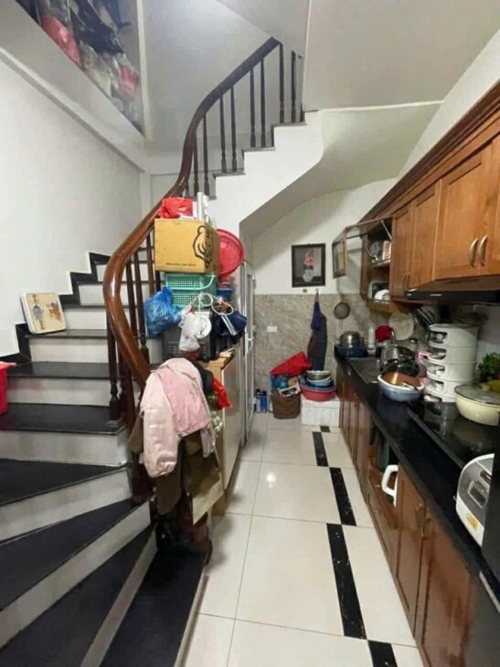 Bán Nhà Lô Góc Khu Xã Đàn – 31m2 x 6 Tầng, Đua 36m2, Ngõ Rộng Xe SH Quay Đầu – Giá Chỉ 7.55 Tỷ!