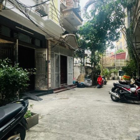 1 CĂN DUY NHẤT, 11.9 TỶ CÓ NGAY NHÀ LÁNG, 5T, 40M2, Ô TÔ 7 CHỖ ĐỖ CỬA