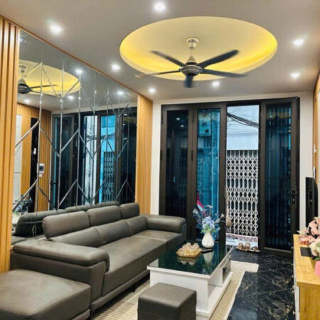 Bán nhà Phố Hào Nam, Chục bước ra xe Lexus, Lõi Đống Đa, 29mx6T, Giá: 7 Tỷ.