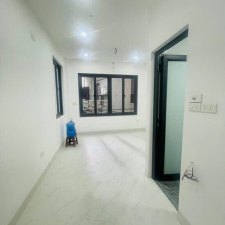 Bán nhà Phố Hào Nam, Chục bước ra mặt phố, Dòng tiền 15tr/tháng, 39mx4T, Giá: 7.7 Tỷ, Lh: