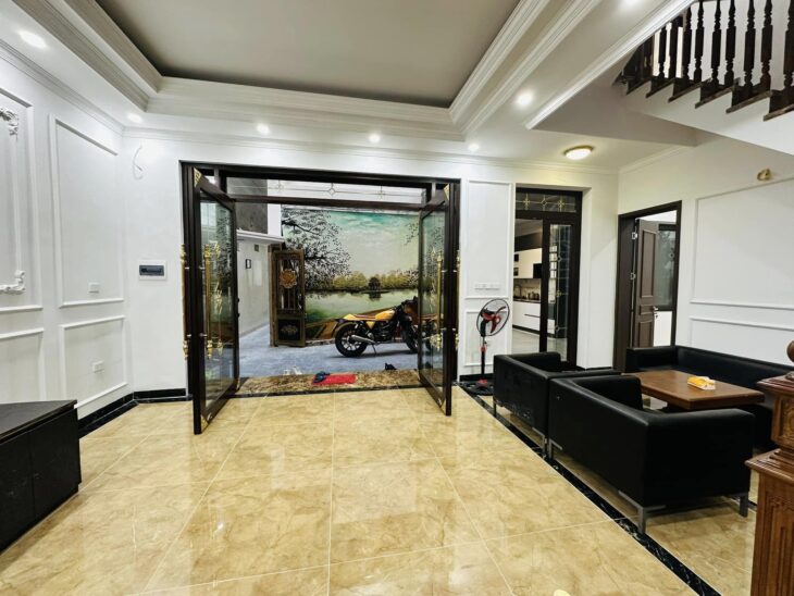 Siêu VIP, Bán nhà Phạm Ngọc Thạch, Biệt thự oto đỗ cửa đẹp long lanh, dt khủng 122m2, 3T, 14,5 tỷ