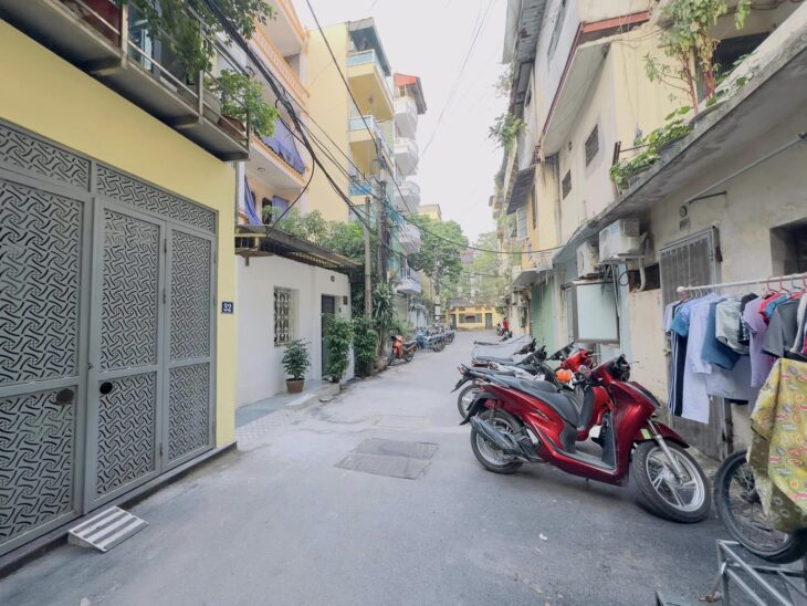 Siêu VIP, Bán nhà Phạm Ngọc Thạch, Biệt thự oto đỗ cửa đẹp long lanh, dt khủng 122m2, 3T, 14,5 tỷ