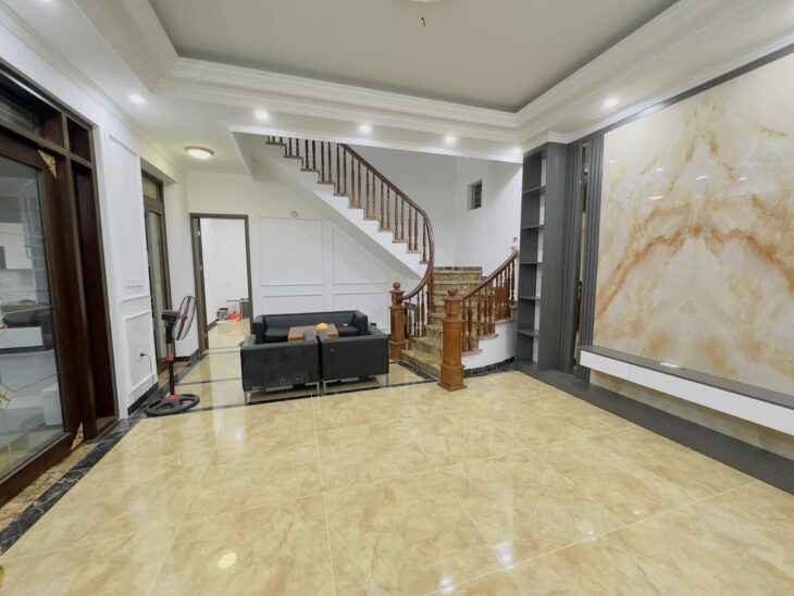 Siêu VIP, Bán nhà Phạm Ngọc Thạch, Biệt thự oto đỗ cửa đẹp long lanh, dt khủng 122m2, 3T, 14,5 tỷ