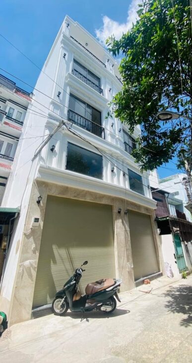 Bán CĂN HỘ DỊCH VỤ NGUYỄN VĂN ĐẬU – 4m x 12m – 7 phòng ngủ HXH.