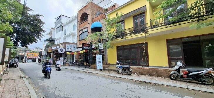 Nhà Hàng 3 tầng khu phố Tây Cao Hồng Lãnh -Hội An – Giá chỉ 29 tỷ .