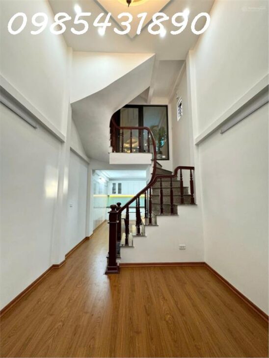 Bán nhà DT 55m2 cực rộng, Định Công, HMai, HN