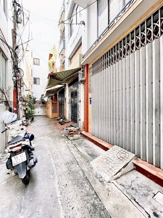 Bán nhà 5 tầng PHAN ĐÌNH PHÙNG – 50m2 – PHÚ NHUẬN – gần mặt tiền.