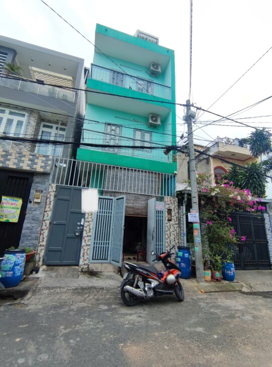 Bán gấp Căn hộ dịch vụ Mặt tiền 3 tầng 12 phòng, thu 36tr/ tháng, Linh tây, Thủ Đức 101 m2