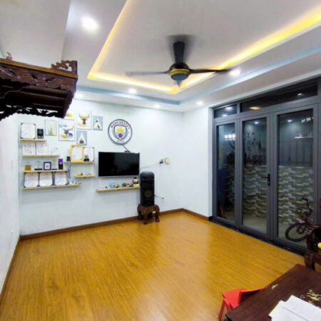 Hàng Thơm – Bán nhà 109M2 HXH, Ngang 8.4M, Gần Phạm Văn Đồng – Tô Ngọc Vân – Chỉ 5,x tỷ