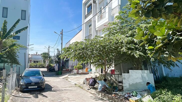 LÔ ĐẤT ĐẸP NGANG 8M HXH CẠNH KHU HỒNG LONG – 60M2 – XD 4 TẦNG – CHỈ 4,2 TỶ