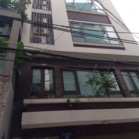 Bán nhà Hoàng Quốc Việt gara 7 chỗ, thang máy, 30m ra phố KD VP, SPA 100m chỉ 25 tỷ