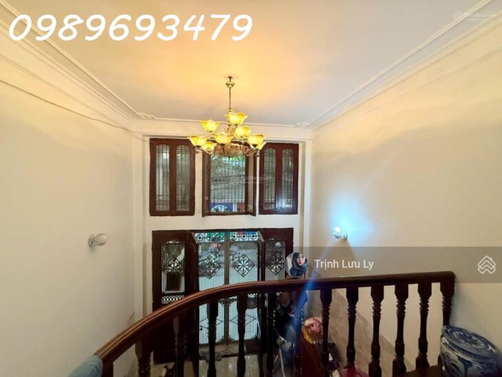 Bán nhà ngõ 18 Huỳnh Thúc Kháng 43 m2x5 tầng. Phân lô ngõ 6m vỉa hè 2 bên 16.9 tỷ có thương lượng