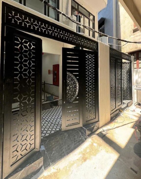 CẦU GIẤY – SIÊU PHẨM DÒNG TIỀN 40M2, 5 TẦNG – NGÕ 3 GÁC – PHÂN LÔ- KHU VỰC NHIỀU KHÁCH THUÊ