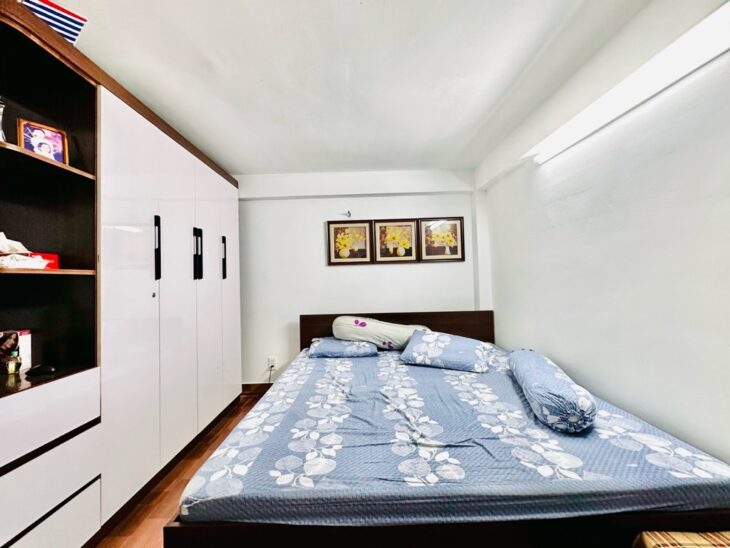 Nhà Hẻm Xe Hơi Phan Văn Tri – Khu CityLand – 4.2nx8m – 3 Tầng giá 5 tỷ Nhĩnh