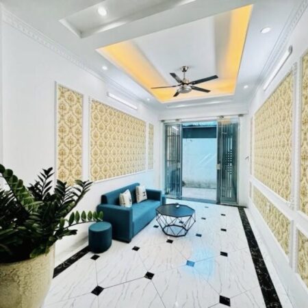 Bán nhà 35m², 5 tầng, 3PN, 4WC, Lĩnh Nam – Hoàng Mai – 4.1 tỷ