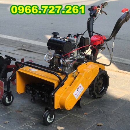 Máy làm đất 4 chức năng trục băm cỏ, sạc cỏ, xới đất, vun luống Turbo TBD500 chạy dầu Máy làm đất 4 chức năng trục băm cỏ, sạc cỏ, xới đất, vun luống Turbo TBD500 chạy dầu