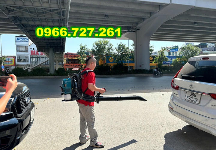 Máy thổi lá , thổi bụi công trình, thổi lá cây san trường chạy xăng 4 thì Kawasaki TK85
