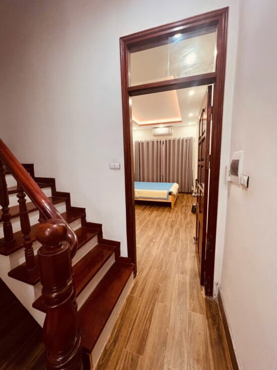 CẦU GIẤY- KINH DOANH NHỎ – 5 NGỦ – NGÕ THÔNG – HAI THOÁNG – NỞ HẬU ~ NHỈNH 7 TỶ