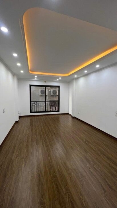 NGÔ SỸ LIÊN – ĐỐNG ĐA – 15M RA MẶT PHỐ- NGÕ THÔNG- THANG MÁY – NHỈNH 11 TỶ