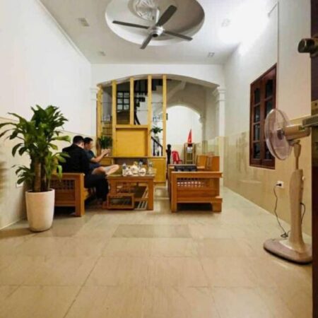 XUÂN THUỶ – CẦU GIẤY – KINH DOANH- MORNING ĐỖ CỬA – NGÕ THÔNG- LÔ GÓC – HƠN 11 TỶ XUÂN THUỶ – CẦU GIẤY – KINH DOANH- MORNING ĐỖ CỬA – NGÕ THÔNG- LÔ GÓC – HƠN 11 TỶ