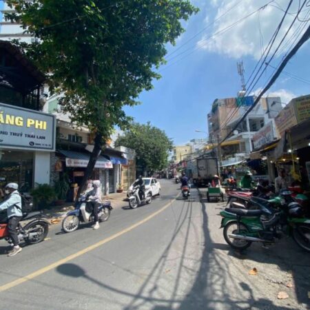 Bán Nhà Nguyên Hồng 4×10, 2 PN, Gần Siêu Thị Emart Chỉ 3.5 Tỉ Bán Nhà Nguyên Hồng 4×10, 2 PN, Gần Siêu Thị Emart Chỉ 3.5 Tỉ