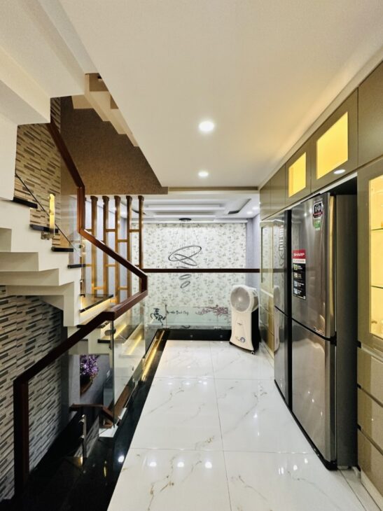 Nhà đẹp 5 tầng, 4*10, hẻm xe hơi Quận Gò Vấp – 6.4 tỷ