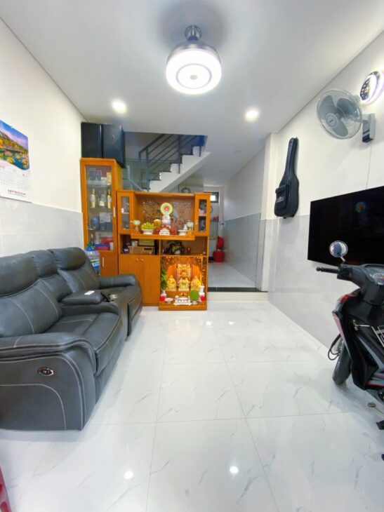 Bán Gấp Nhà HXH Nơ Trang Long 7×9 ngay ĐH Văn Lang Chỉ 5.5 Tỉ