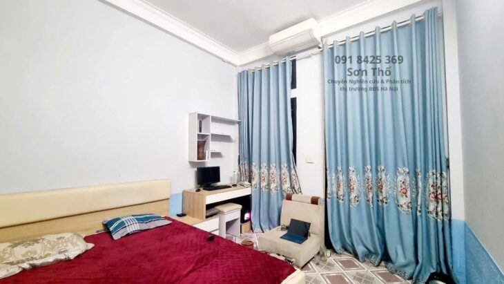 Nguyễn Khắc Nhu 30m – 4 Tầng – Ngõ Ô tô. Sổ đỏ vuông, không QH.