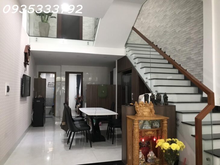1- Bán gấp nhà cạnh MT Nguyễn Đức An, Sơn Trà, 80m2, 3 Tầng, 4PN , Giá chi 7,7 tỷ TLCC