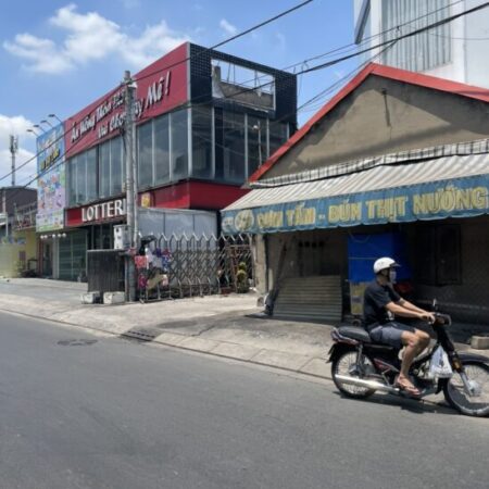 Bán nhà mặt tiền 6x40m giá 19,5 tỷ Đường Nguyễn Văn Quá