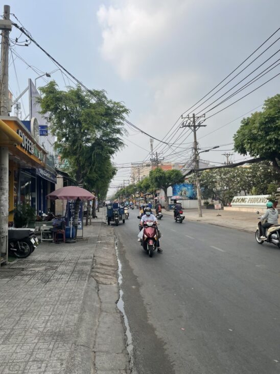 Bán nhà mặt tiền 5 tầng 6x43m nở hậu 8,5m giá 38 tỷ Đường Nguyễn Văn Quá