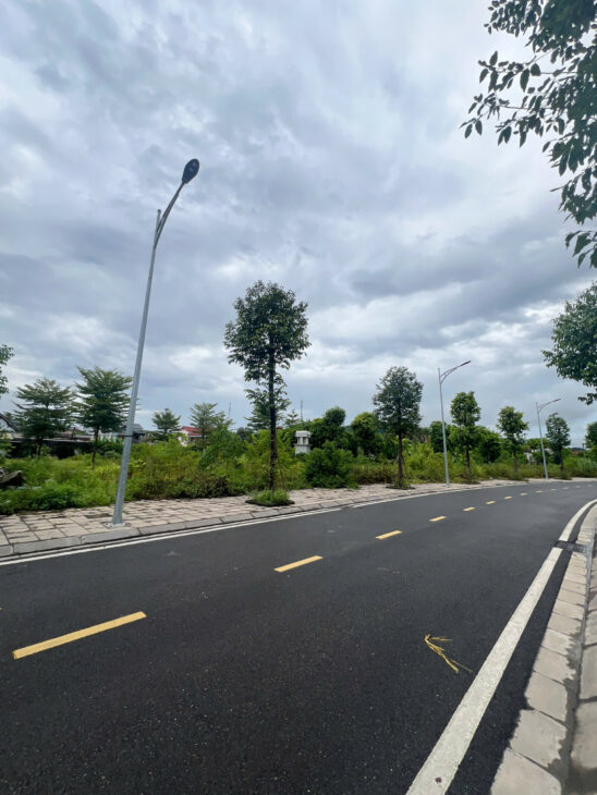 Cần tiền cần bán gấp lô 90m2 vị trí siêu đẹp Thị Xã Lương Sơn