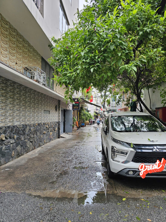 Sát mặt tiền hẻm xe hơi Q4 Ngang 6 Dài 4,65m Đúc bê tông 4 tấm GIẢM NGAY 500 TRIỆU HƠN 2,