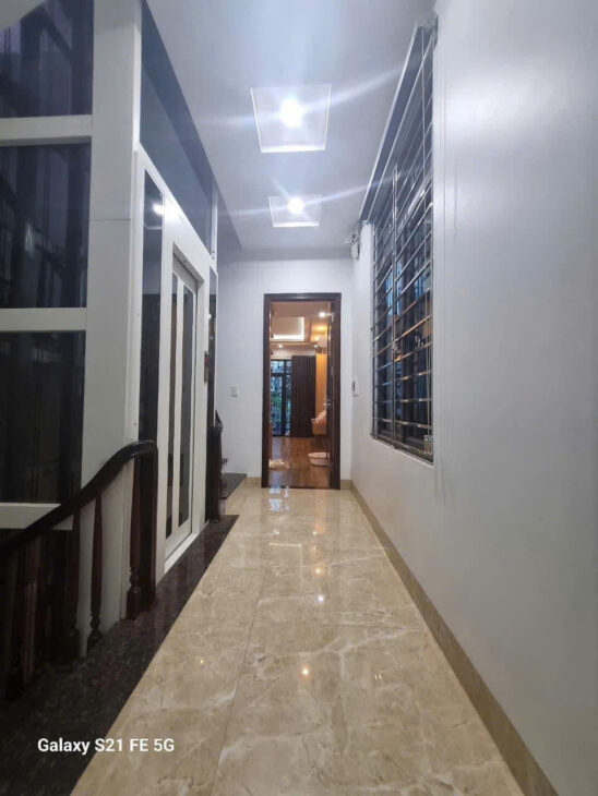 Bán đất tặng nhà cấp ngay mặt phố Lý Bôn, khu đẹp nhất trung tâm tp Thái Bình