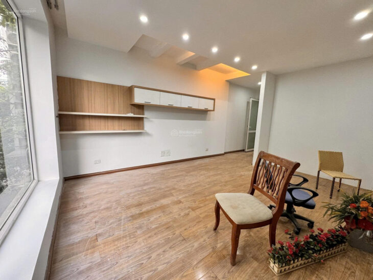 Bán nhà phân lô Mai Dịch, 70m2 x 6 Tầng, thang máy, tiềm năng x2 x3 sau quy hoạch