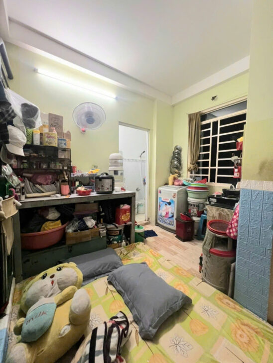 Hẻm thông thoáng Q4 Ngang 3,45 Dài 8 m Đúc bê tông 3 tấm CÓ 1,9 TỶ