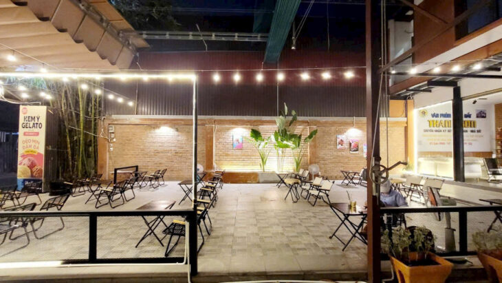 Bán nhà mặt tiền 426m2(Nở hậu 17x30m) giá 20,99 tỷ Đường 12m Lê Văn Khương