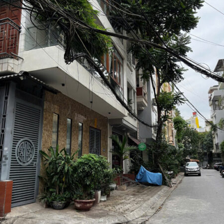 Phan Kế Bính Bưởi – ô tô vào nhà – 51m, mặt tiền 4.5m – chỉ nhỉnh 11 tỷ