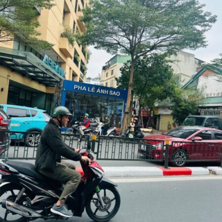 Bán Nhà Phố Tây Sơn – Đống Đa – Chỉ hơn 4 tỷ 5 – Ba Bước Ra Mặt Phố – Diện Tích gần 40m, 4 tầng