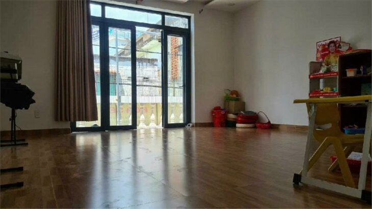 Siêu phẩm nhà mới giá chỉ 5 Tỷ Lình Đông Thủ ĐỨc.