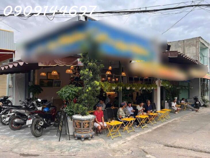 Quán CAFE góc 2 Mặt tiền đường NGUYỄN THỊ KIỂU, phường TÂN THỚI HIỆP, Q12, dt 192m2 (6,2mx18m). Giá