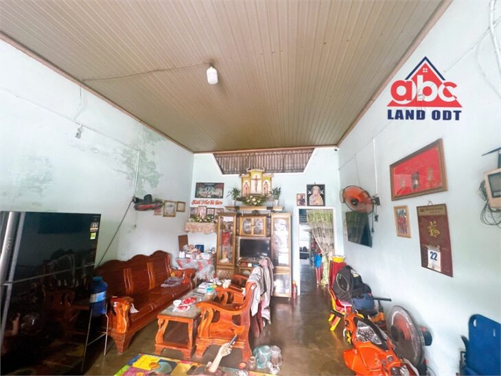 NP1030 bán nhà mặt tiền QL1 phù hợp ở kêt hợp kinh doanh. tấp nấp xe cộ qua lại