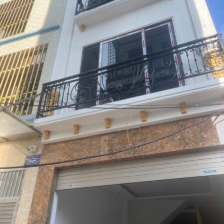 Bán nhà Phú Lương-Hà Đông, DT 42m2 x 6T,MT 3.6m,thang máy, 6 ngủ,2 thoáng nhà mới . Giá 8 tỷ