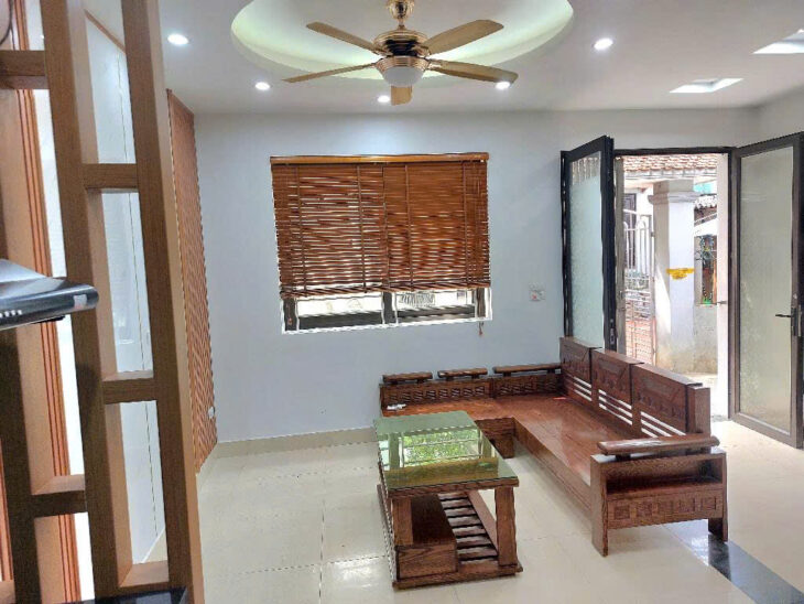 BÁN NHÀ THƯỢNG THANH- LONG BIÊN. DIỆN TÍCH 33M, MẶT TIỀN RỘNG NHÀ 5 TẦNG THIẾT KẾ HIỆN ĐẠI. NGÕ